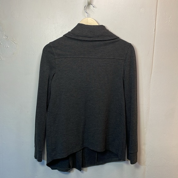 Kensie Grey Asymmetrical Cross-over Collar Long Sleeve Athletic Pockets S #0023 - Picture 2 of 11